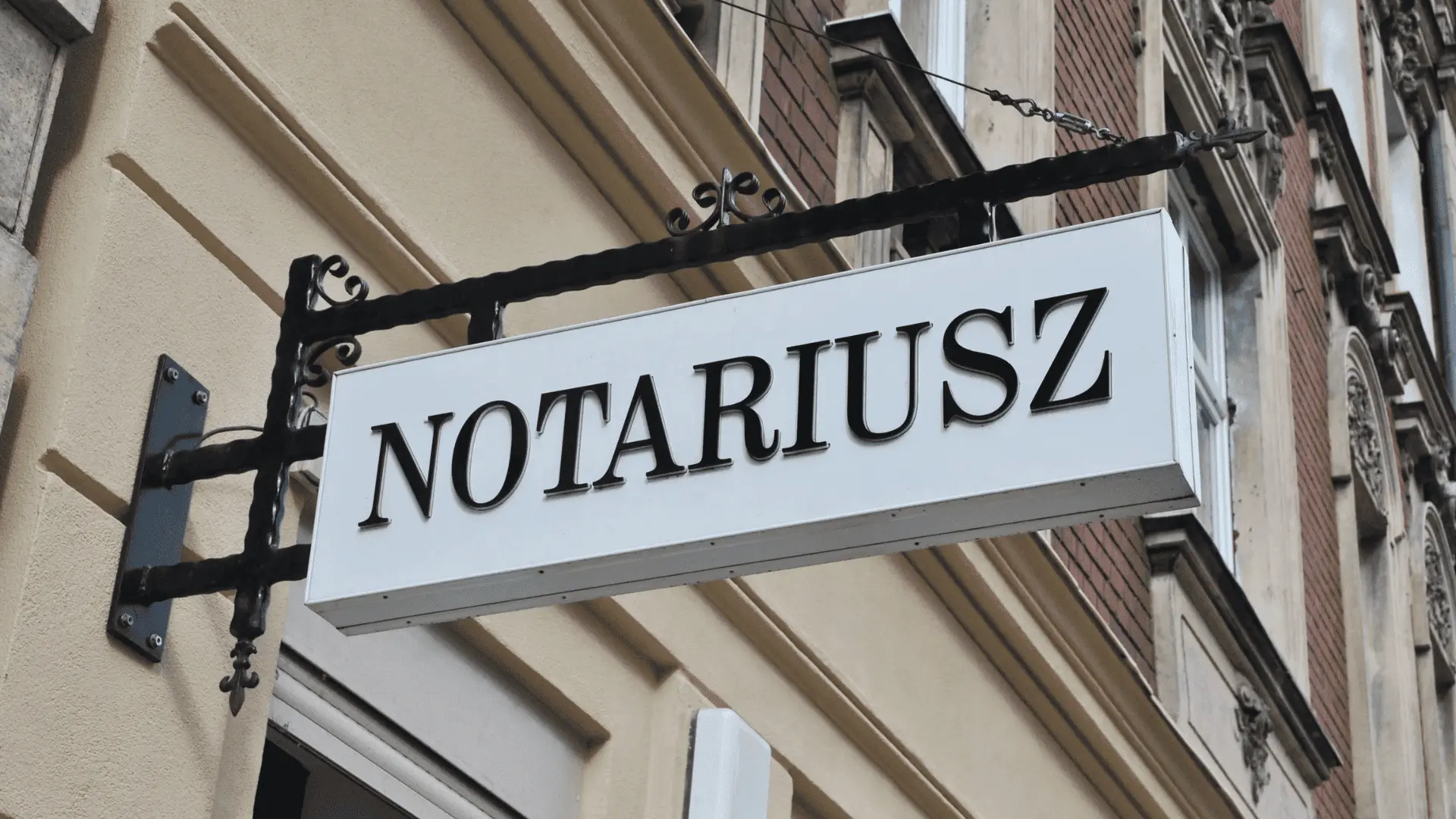 Jak wygląda proces podpisania umowy najmu okazjonalnego ze strony najemcy?